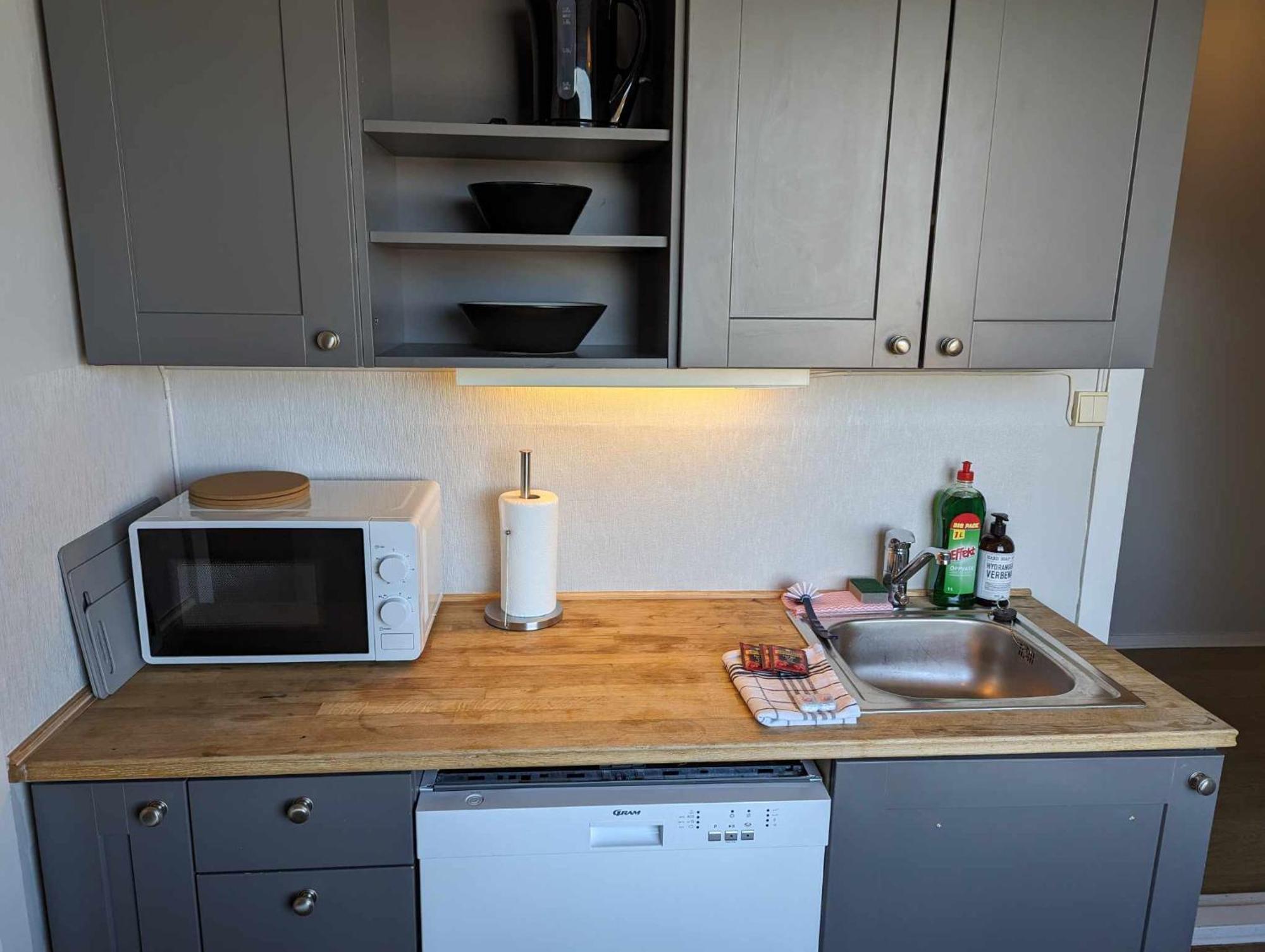 Railside Track Apartment Narvik Buitenkant foto