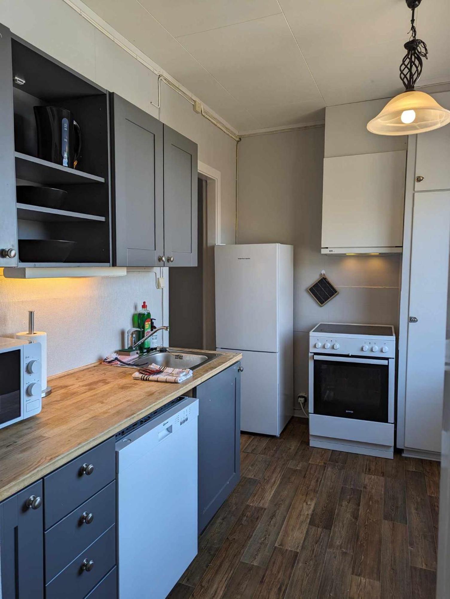 Railside Track Apartment Narvik Buitenkant foto